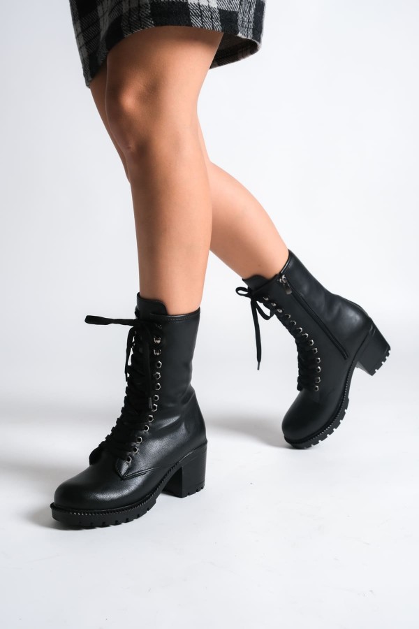 ALDA Bağcıklı Ortopedik Taban Kadın Çizme CST - Siyah