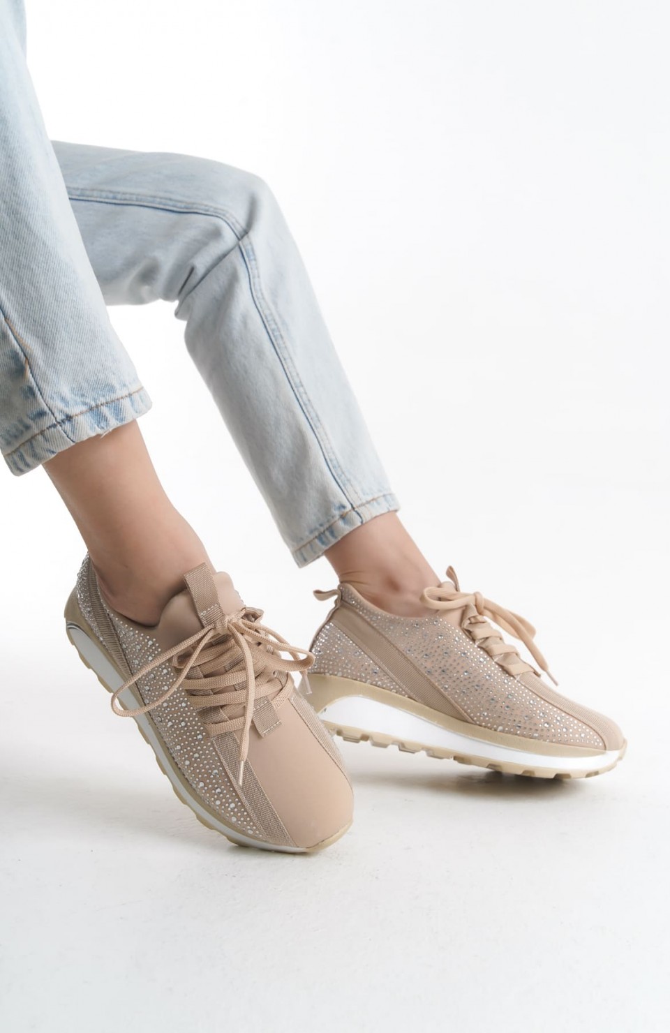 ALYA Bağcıklı Ortopedik Taban Taşlı Kadın Sneaker Spor Ayakkabı CBT - Krem