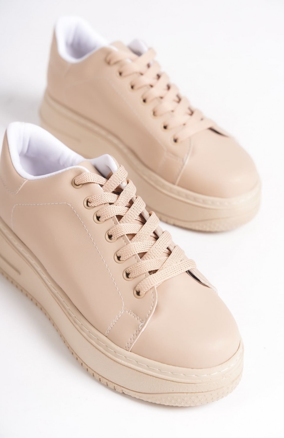 BIANA Bağcıklı Ortopedik Taban Kadın Sneaker Spor Ayakkabı CTT - Ten