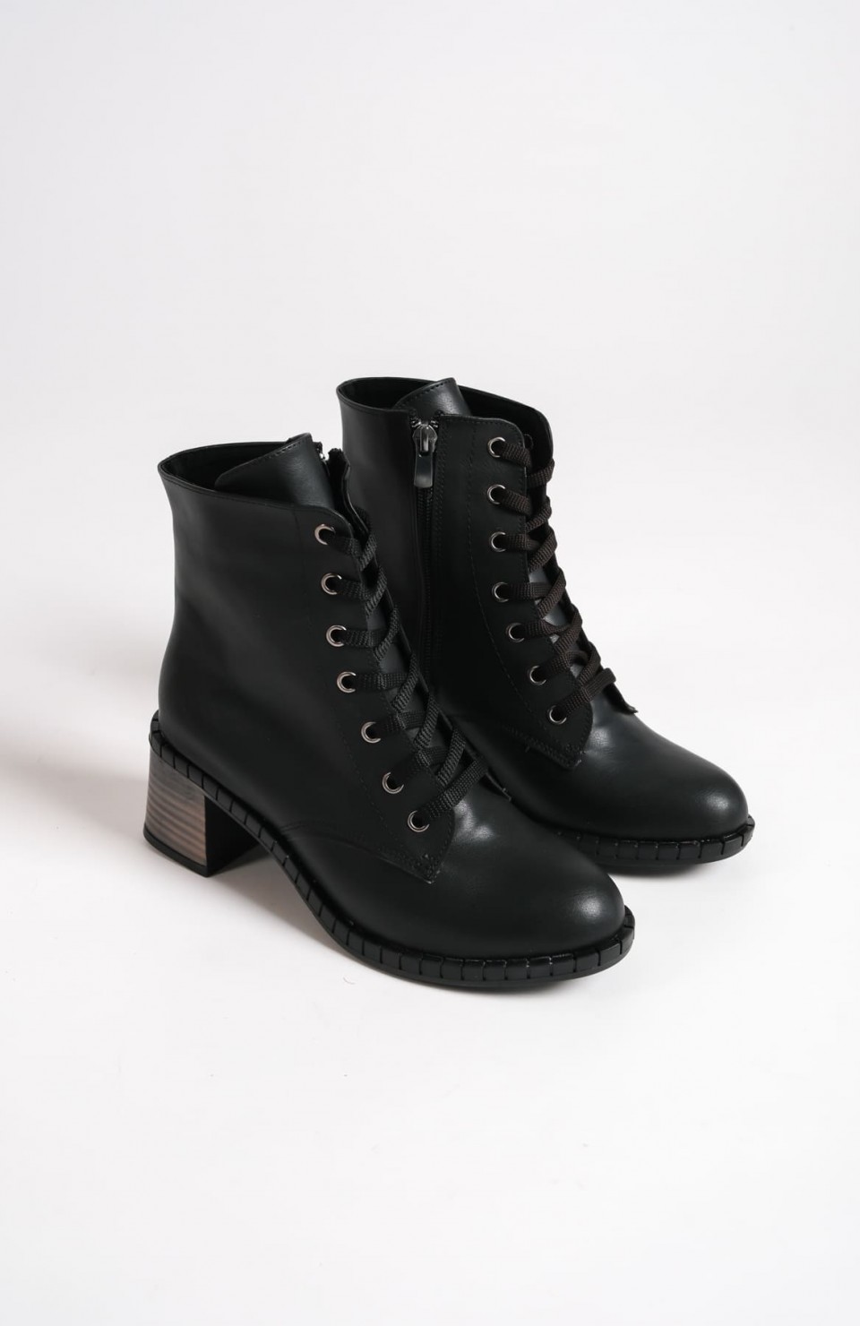 DIANA Bağcıklı Fermuarlı Ortopedik Taban Topuklu Kadın Bot CST - Siyah