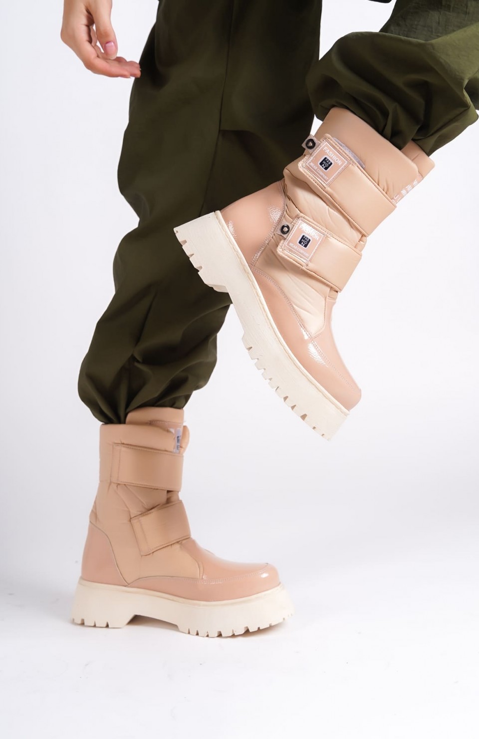 ELISA Cırt Cırtlı  Paraşüt Kumaş Rugan Kadın Bot RTT - Ten