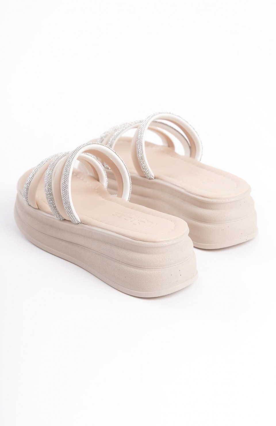 ELISE Düz Topuklu Şeritli Taşlı Kalın ve Ortopedik Taban Kadın Terlik  CKT - Krem