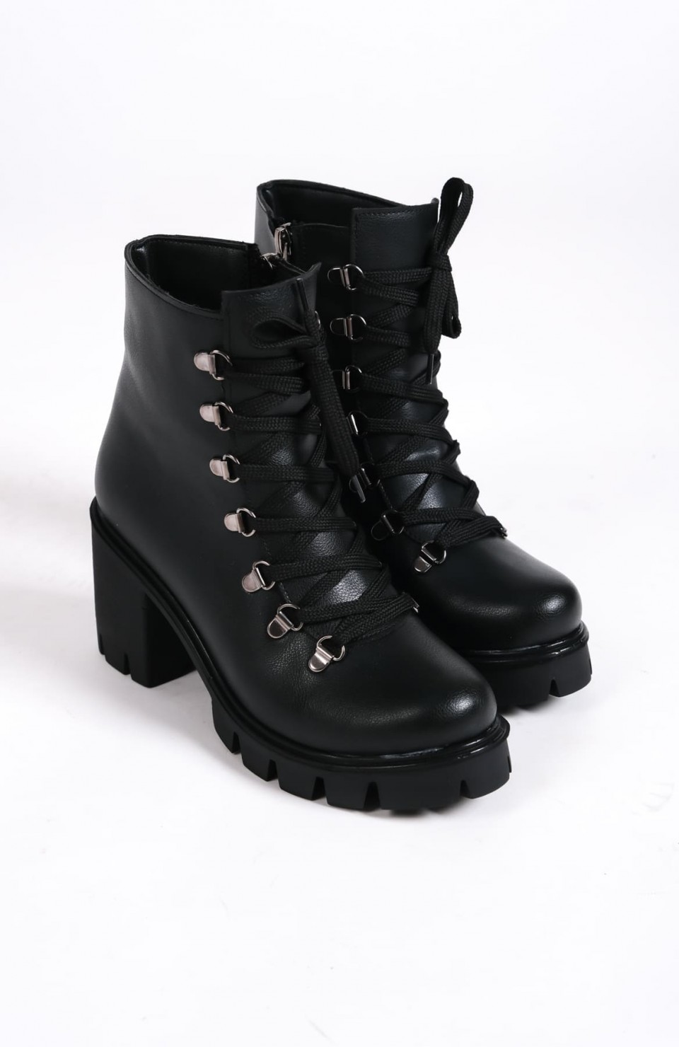 EMMA Bağcıklı Fermuarlı Ortopedik Taban Topuklu Kadın Bot  CST - Siyah