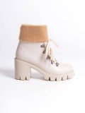 EMMA Bağcıklı Fermuarlı Ortopedik Taban Topuklu Kürk DetaylıKadın Bot CKT - Krem