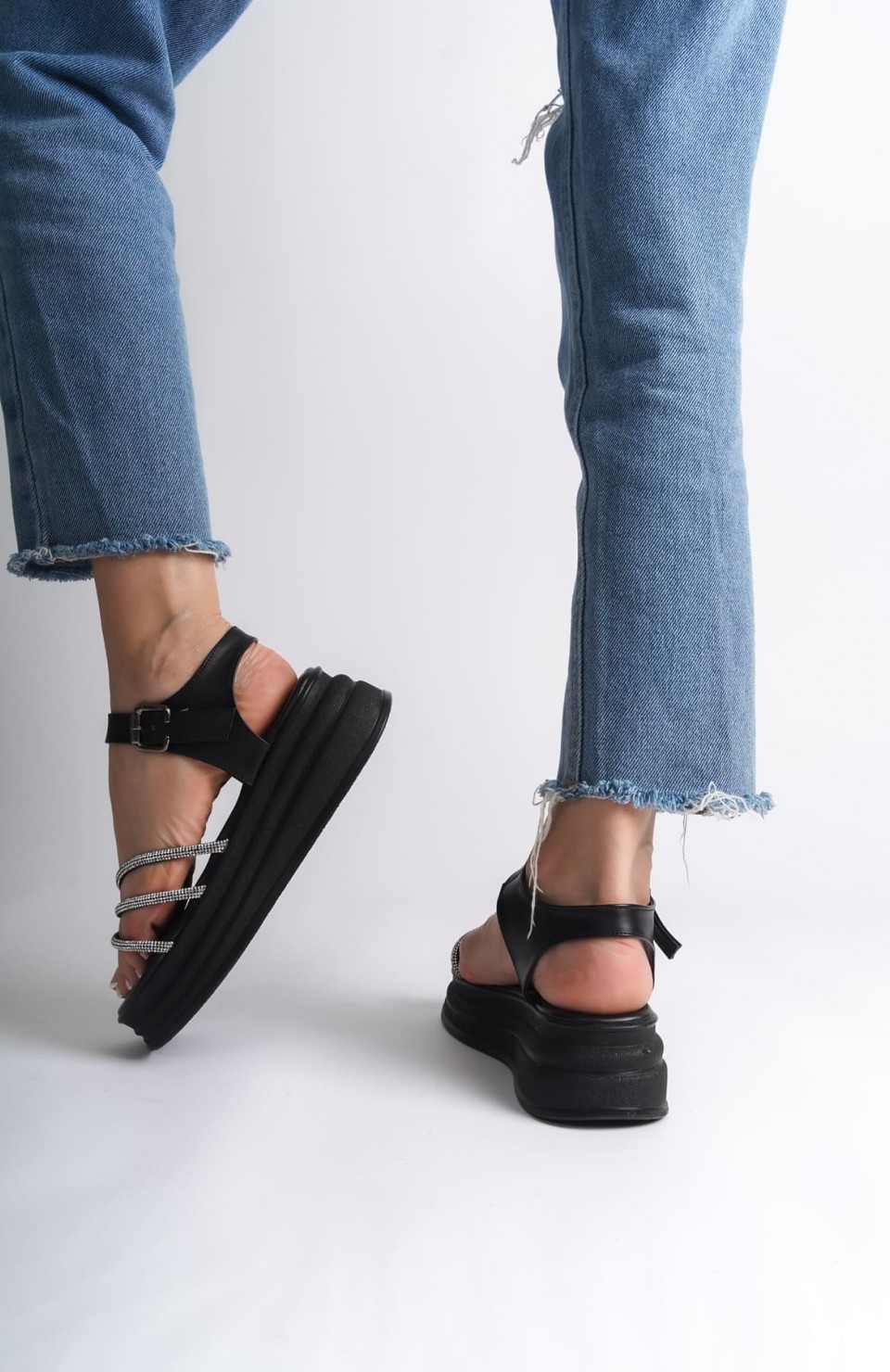 EVA Kalın Tokalı Taşlı Şeritli Ortopedik Taban Kadın Sandalet  CST - Siyah