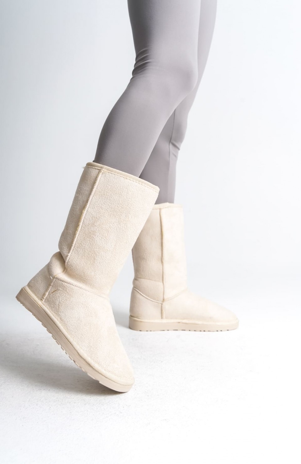 FREYA Bağcıksız Düz Taban İçi Kürklü Süet Kadın Bot  SKT - Krem