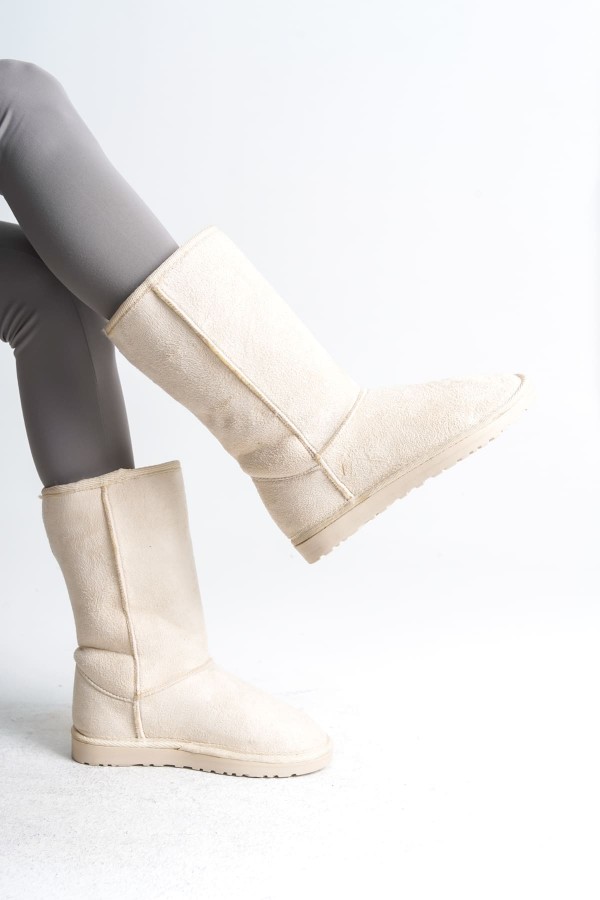 FREYA Bağcıksız Düz Taban İçi Kürklü Süet Kadın Bot  SKT - Krem