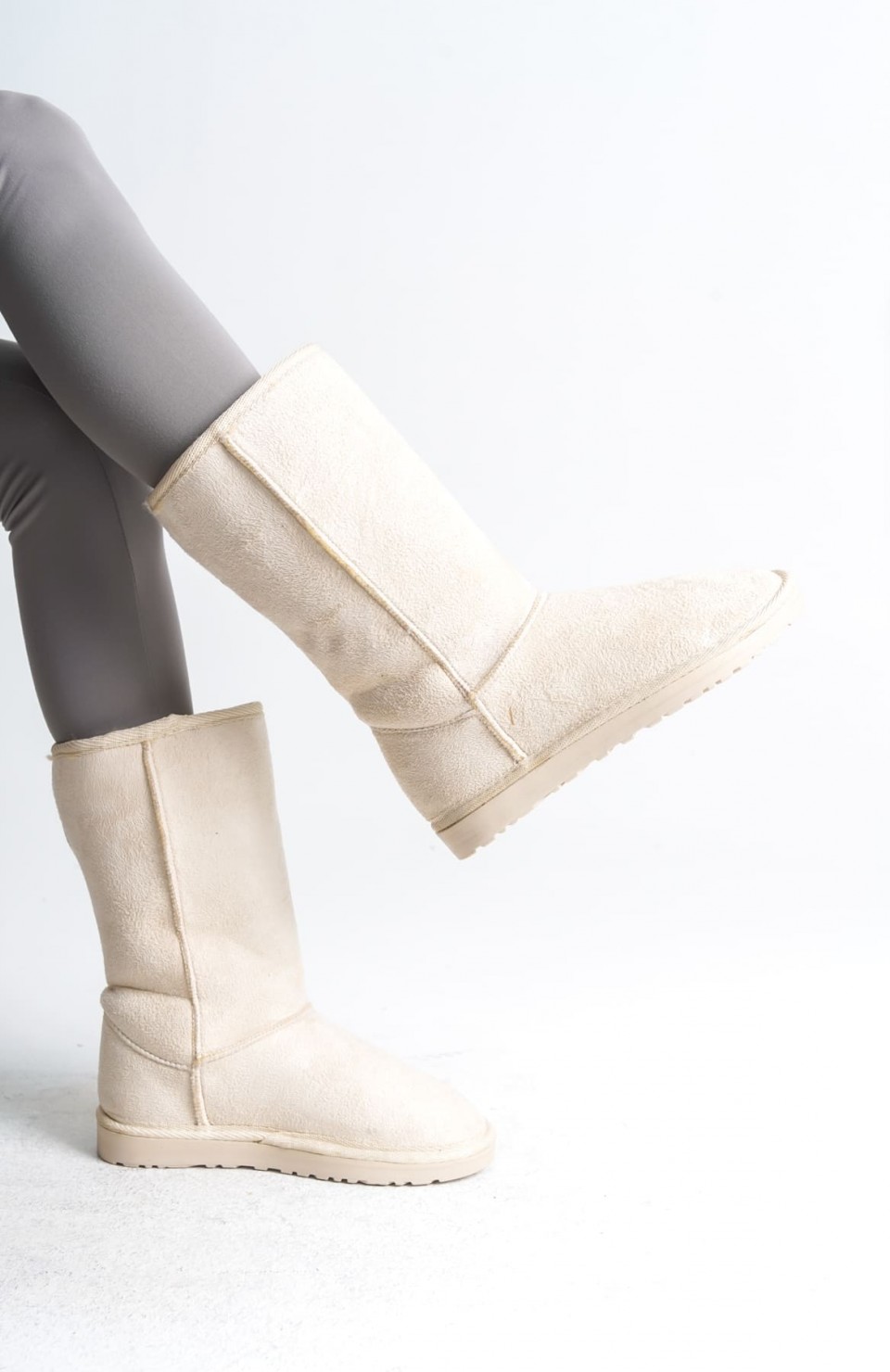 FREYA Bağcıksız Düz Taban İçi Kürklü Süet Kadın Bot  SKT - Krem