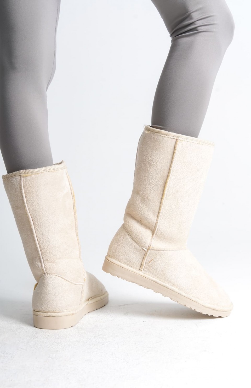 FREYA Bağcıksız Düz Taban İçi Kürklü Süet Kadın Bot  SKT - Krem