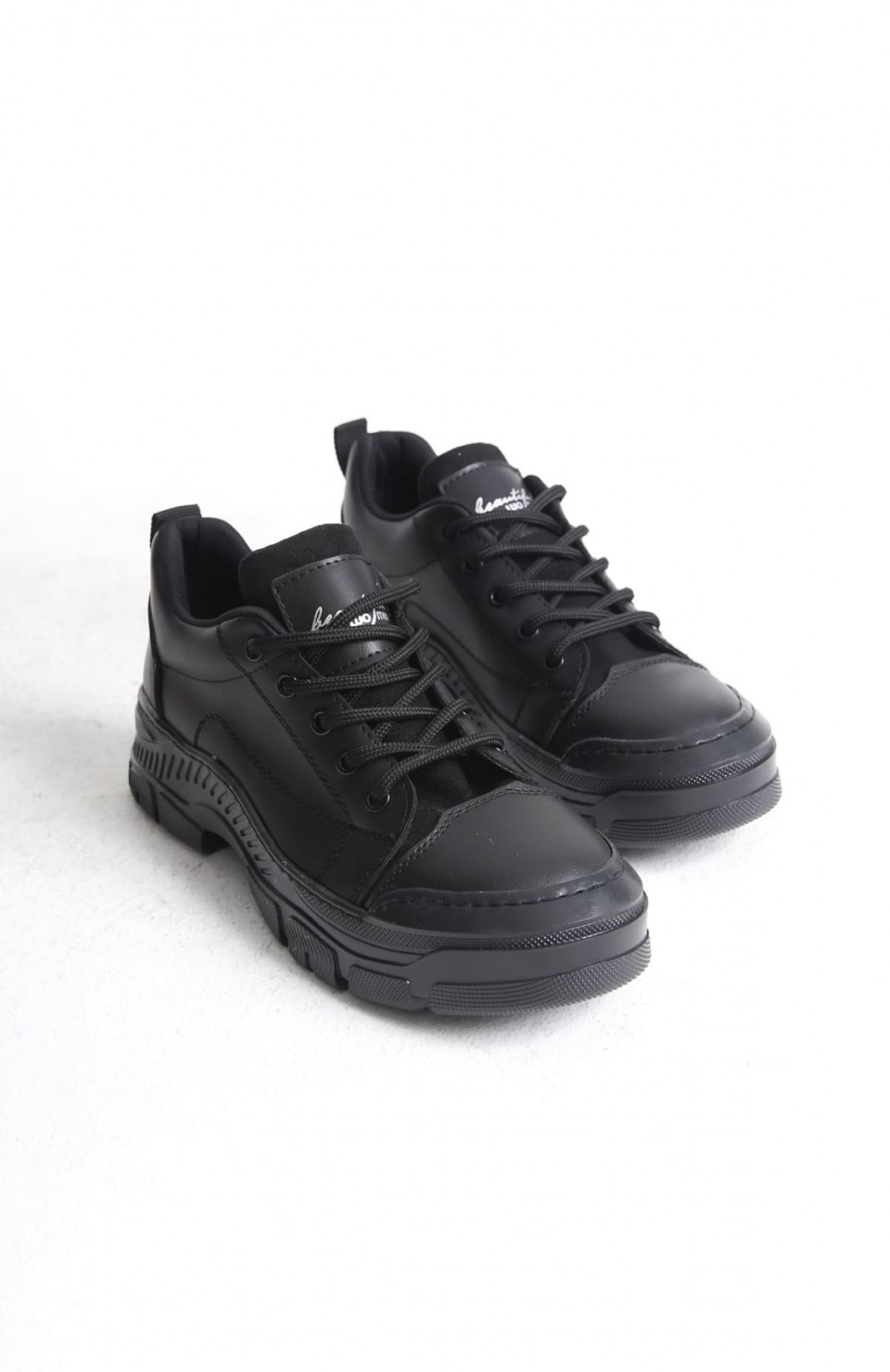 JANE Bağcıklı Ortopedik Taban Kadın Sneaker Spor Ayakkabı  CST - Siyah