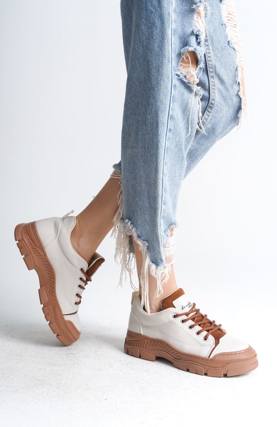 JANE Bağcıklı Ortopedik Taban Kadın Sneaker Spor Ayakkabı  CTT - Krem