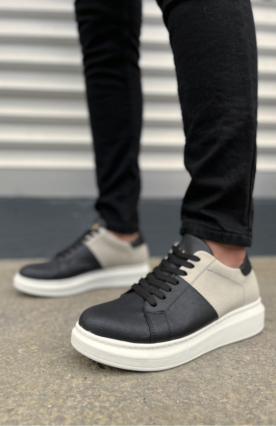 JY151 Boost Bağcıklı Cilt Süet Erkek Günlük Sneaker Ayakkabı CSBT - Siyah/Gri