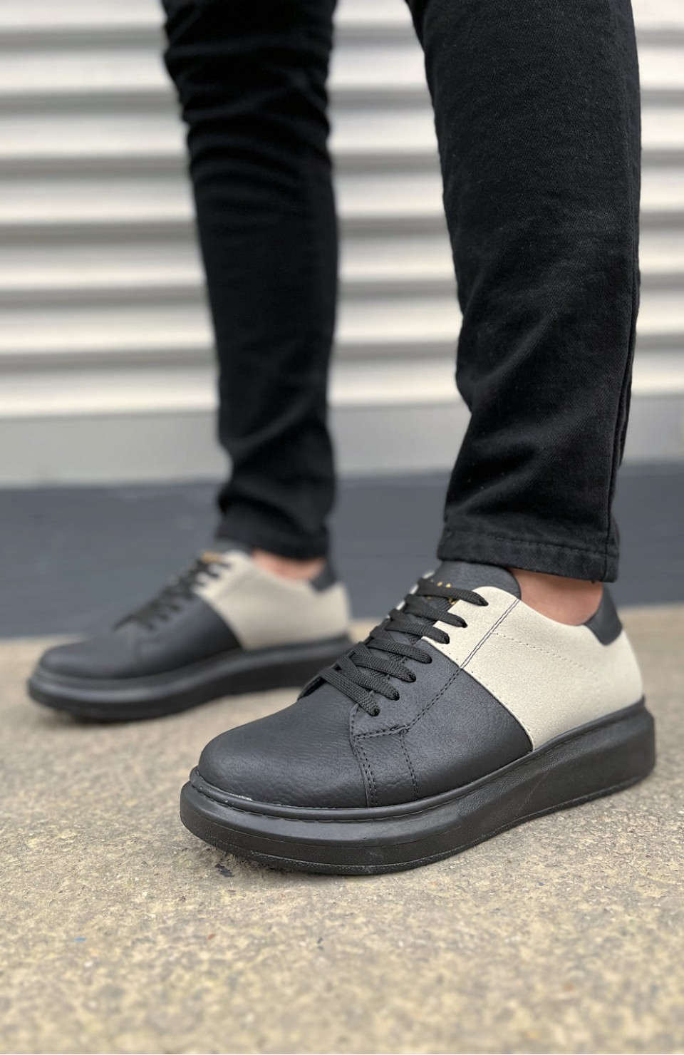 JY151 Boost Bağcıklı Cilt Süet Erkek Günlük Sneaker Ayakkabı CSST - Siyah/Gri