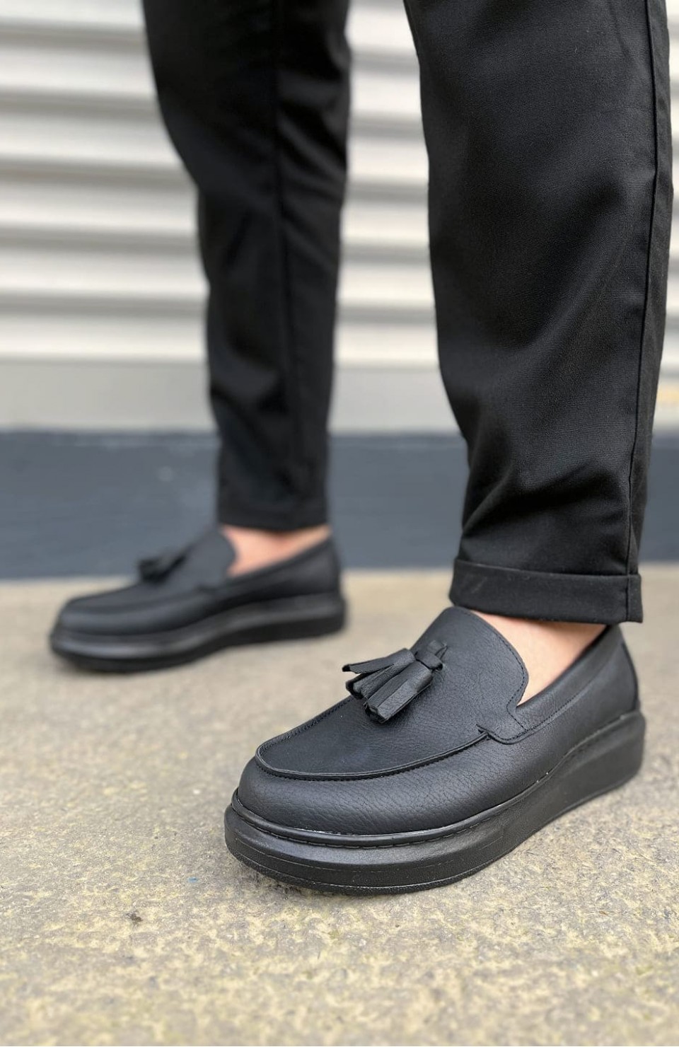 JY154 Blaze Bağcıksız Püsküllü Cilt Erkek Günlük Spor Klasik Ayakkabı CST - Siyah