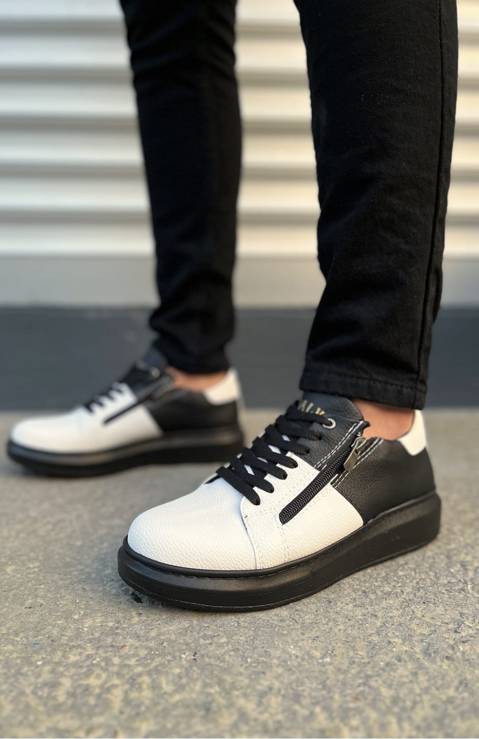 JY155 Warrior Bağcıklı ve Fermuarlı Cilt Erkek Günlük Sneaker Ayakkabı CST - Siyah/Beyaz