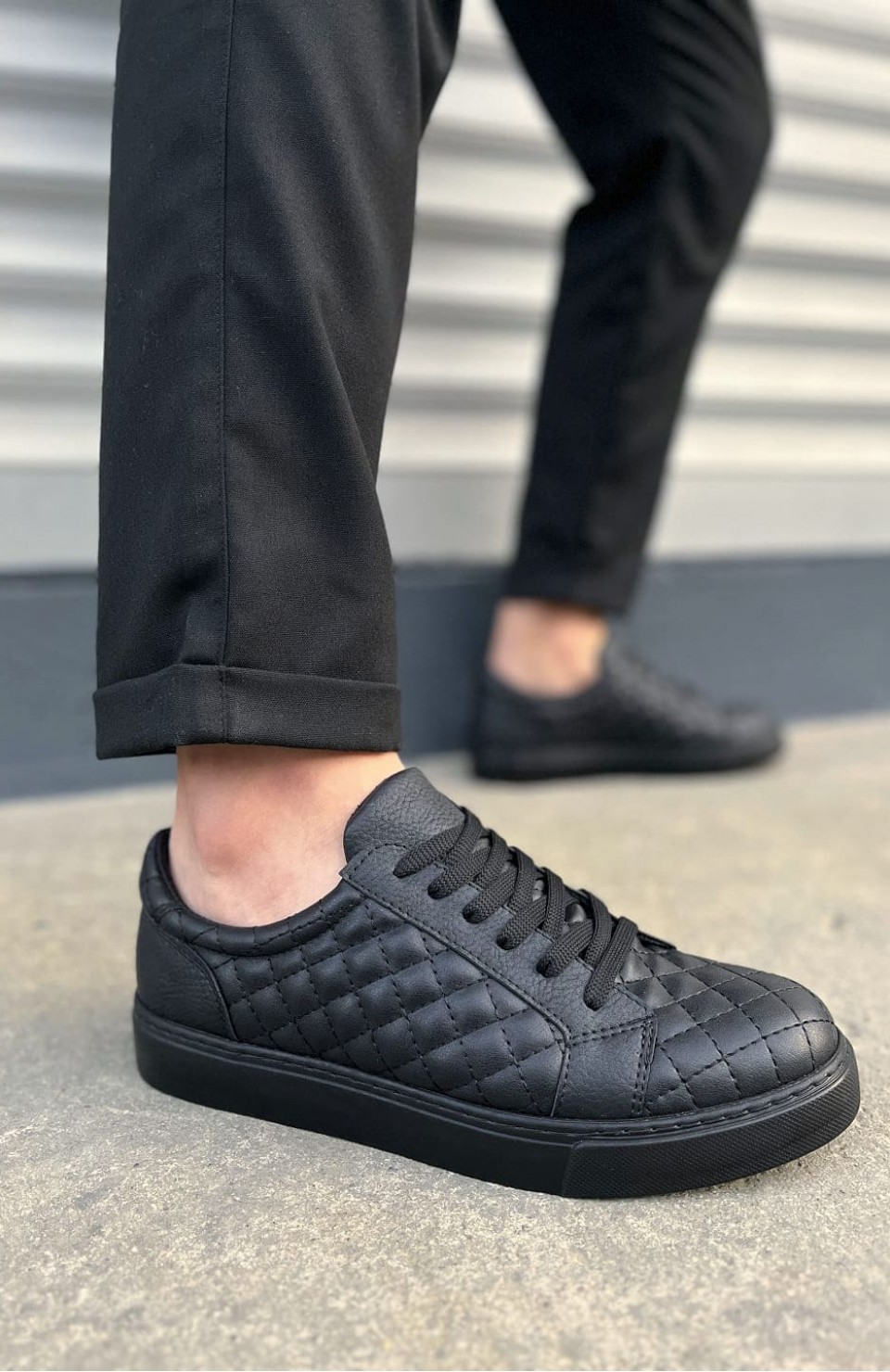 JY166 Prestige Bağcıklı Cilt Kapitone Desenli Erkek Günlük Sneaker Ayakkabı CST - Siyah