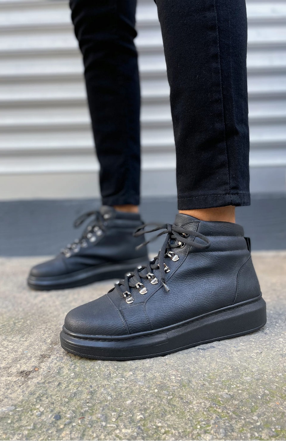 JY206 Ottawa Bağcıklı Ortopedik Taban Cilt Erkek Spor Bot CST - Siyah