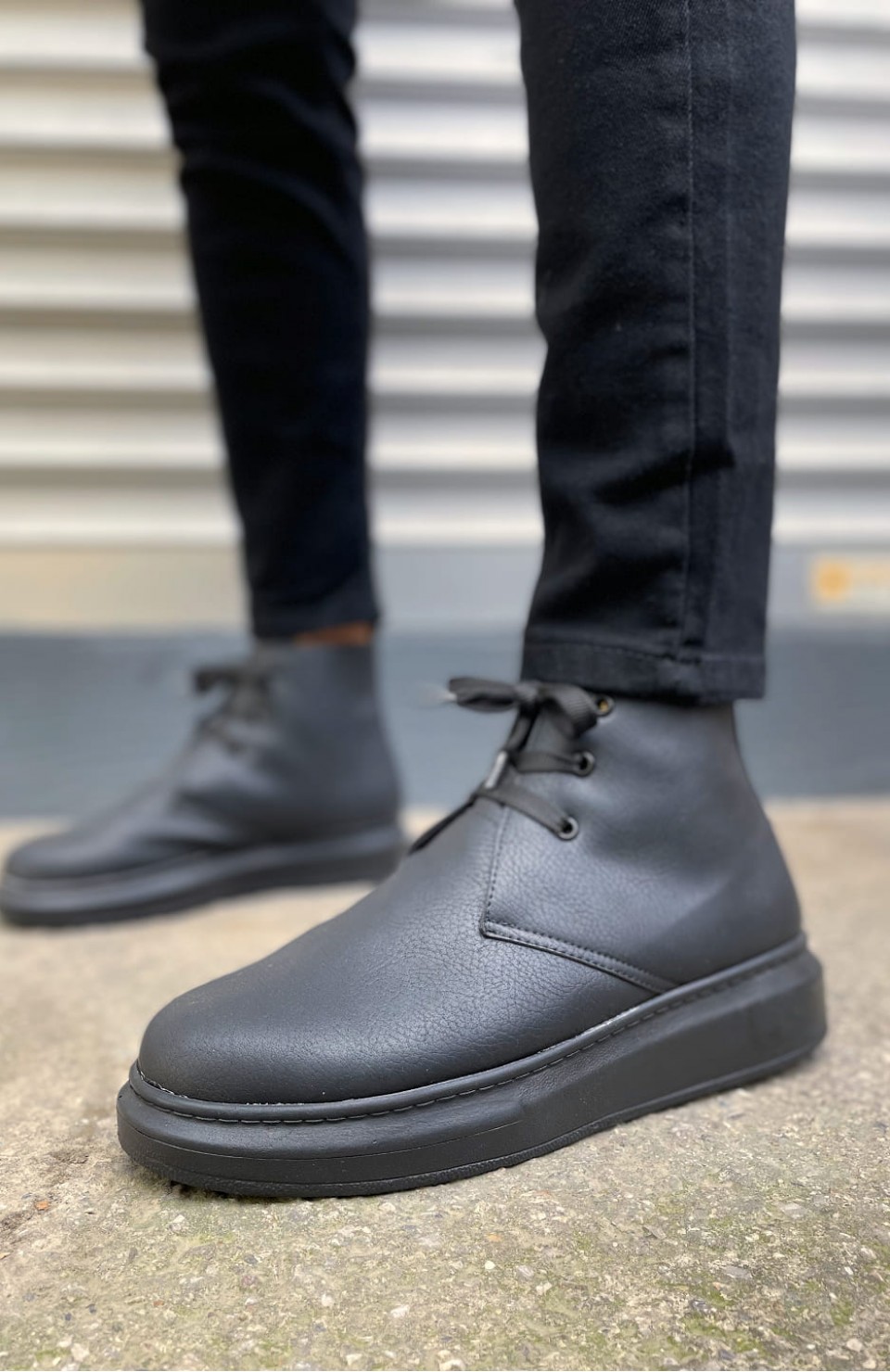 JY207 Oslo Bağcıklı Ortopedik Taban Cilt Erkek Spor Bot CST - Siyah