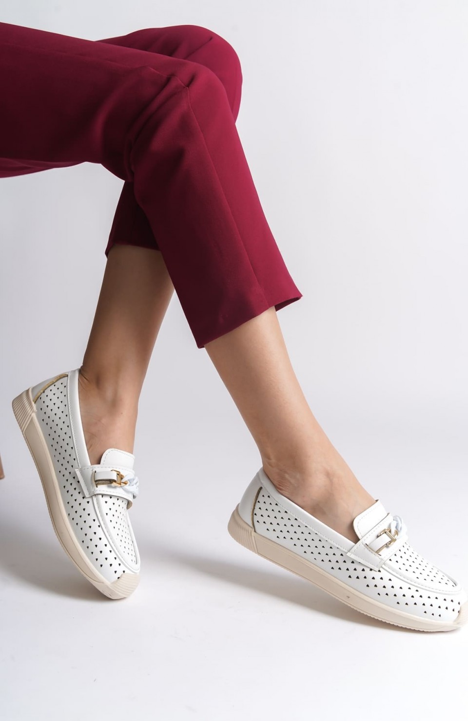 LIZY Bağcıksız Ortopedik Rahat Taban Kalp Desenli Kadın Babet Ayakkabı  CKT - Beyaz