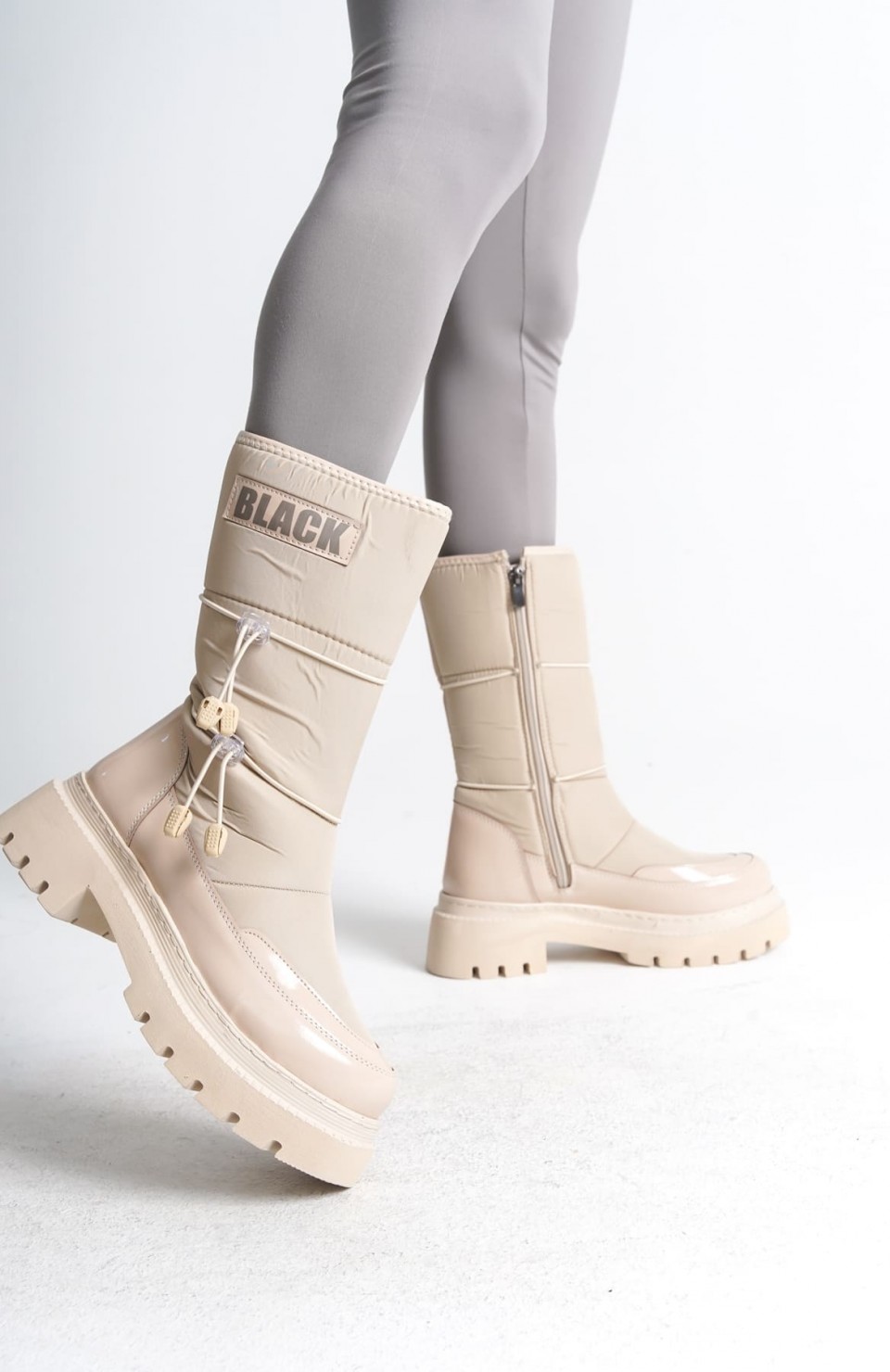 LUCY Lastikli Fermuarlı  Paraşüt Kumaş Rugan Kadın Bot  CKT - Krem