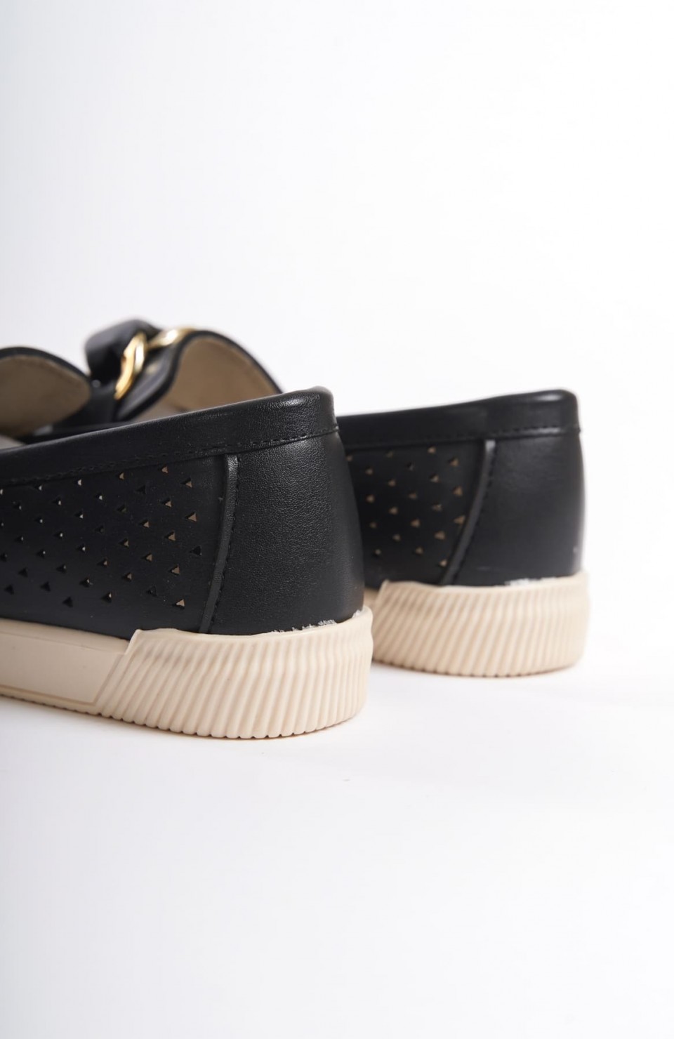 LYDIA Bağcıksız Ortopedik Rahat Taban Kalp Desenli Kadın Babet Ayakkabı  CKT - Siyah