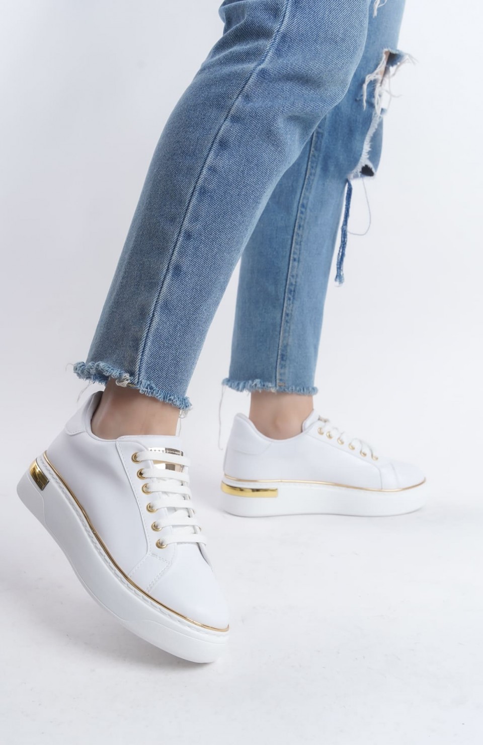 MINA Bağcıklı Ortopedik Taban Kadın Sneaker Spor Ayakkabı  CBT - Beyaz/Altın