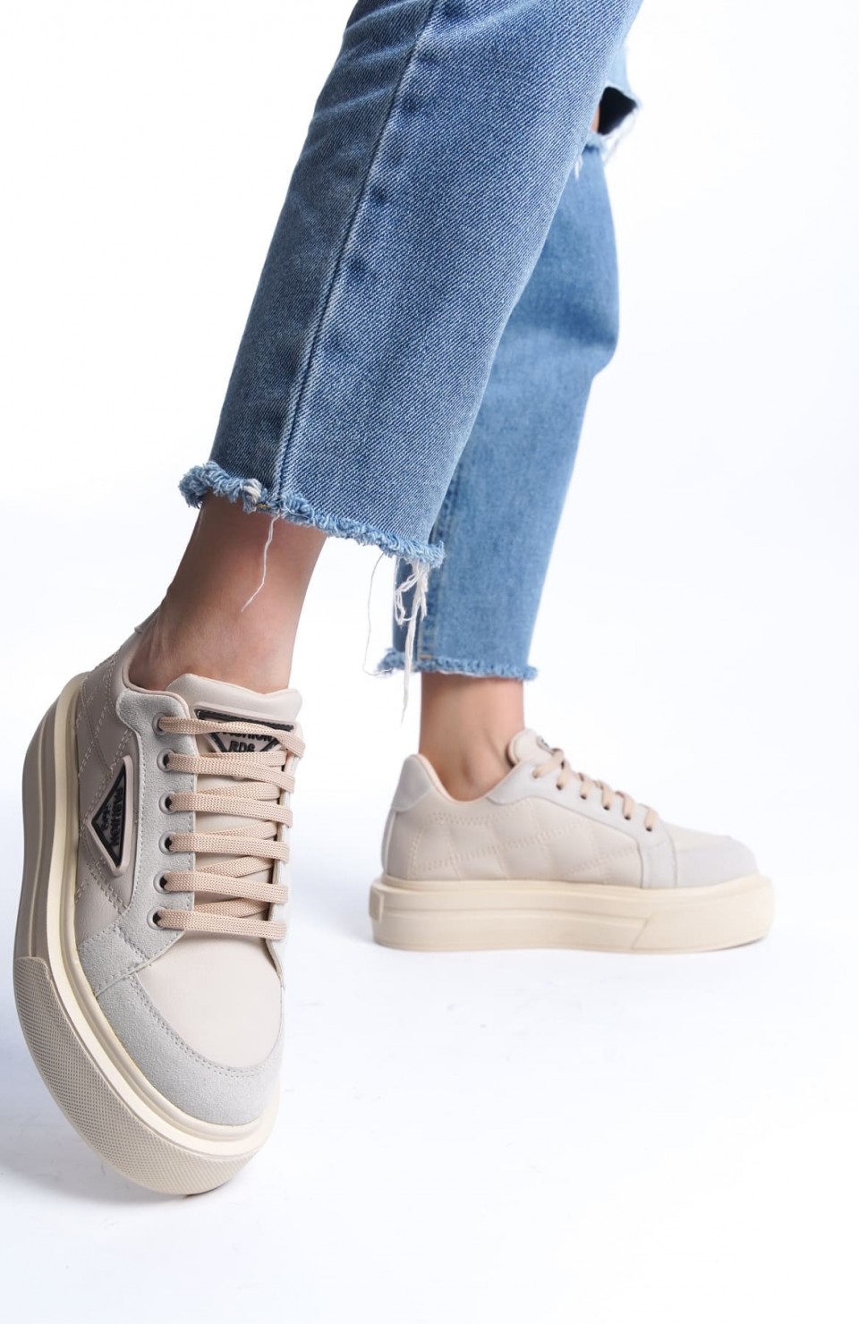 PRAG Bağcıklı Ortopedik Taban Desenli Kadın Sneaker Spor Ayakkabı  CKT - Krem