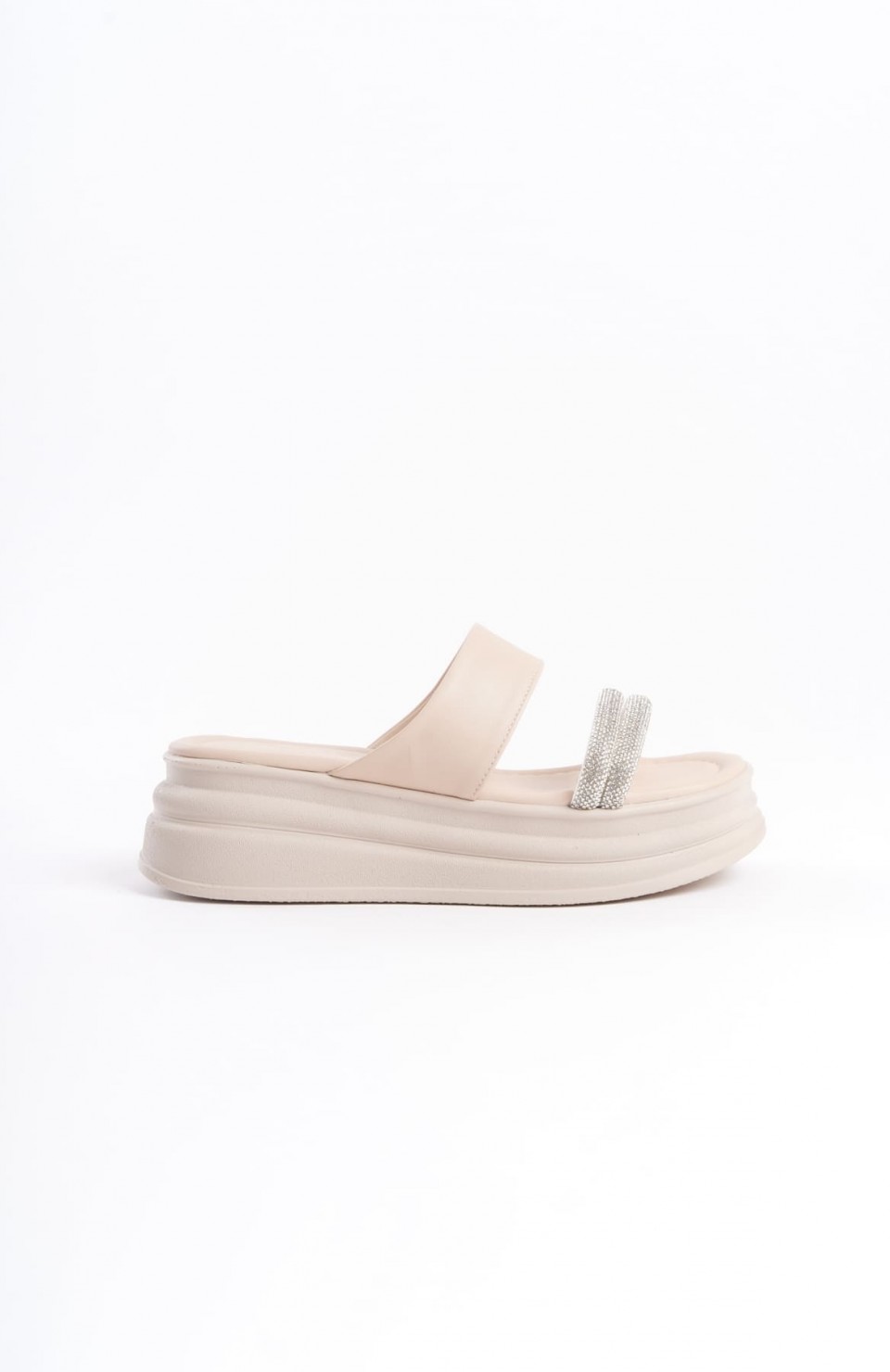 SARAH Düz Topuklu Taşlı Şeritli Kalın ve Ortopedik Taban Kadın Terlik  CKT - Krem