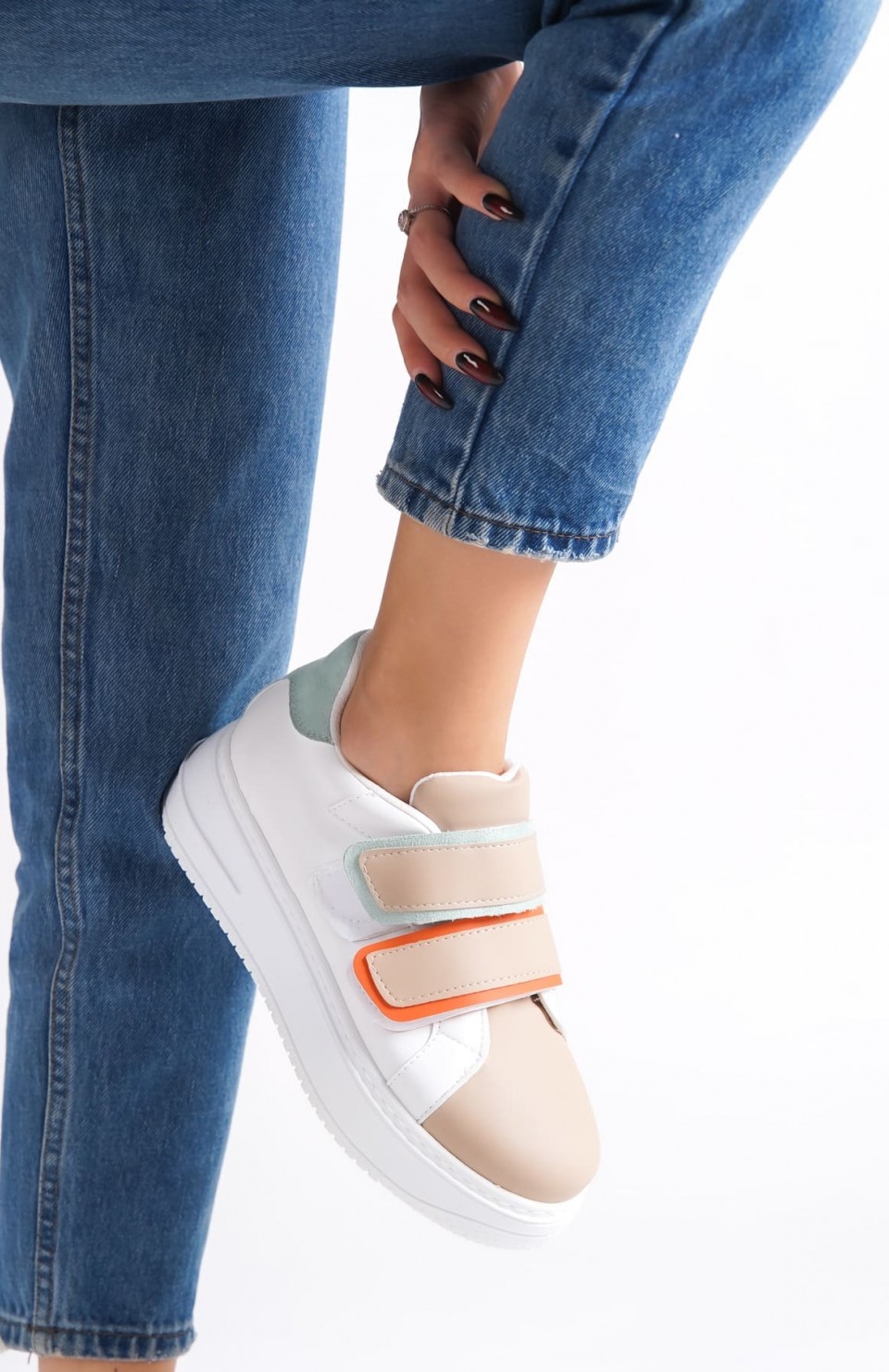 VALENCIA Bağcıksız Cırt Cırtlı Ortopedik Taban Kadın Sneaker Spor Ayakkabı CBT - Beyaz/Ten/Mavi