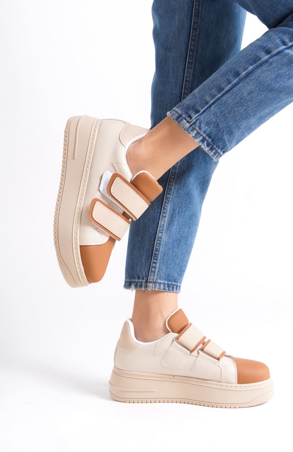 VALENCIA Bağcıksız Cırt Cırtlı Ortopedik Taban Kadın Sneaker Spor Ayakkabı CTT - Ten/Kahve