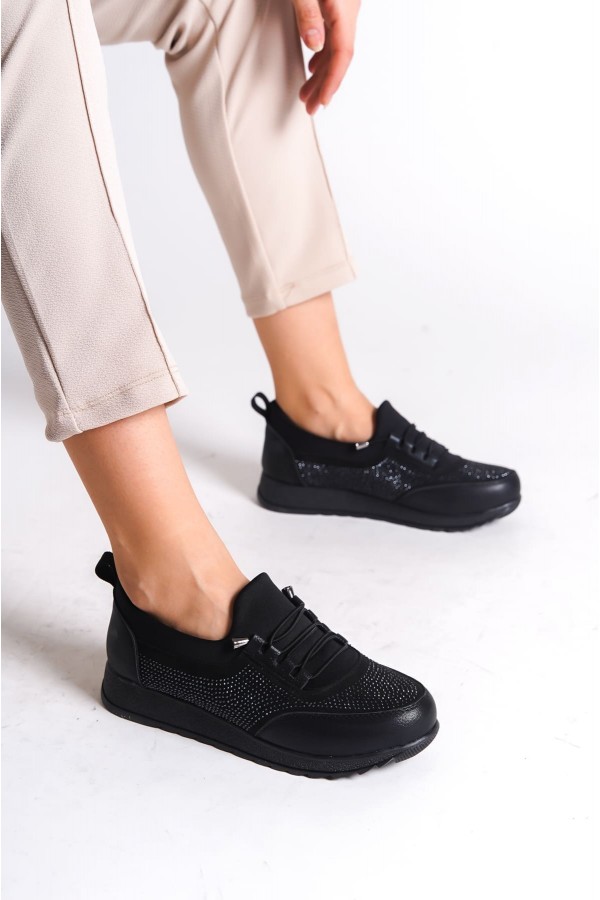 VIOLET Bağcıklı Lastikli Ortopedik Rahat Taban Taş Detaylı Klasik Kadın Babet Anne Ayakkabısı  CST - Siyah