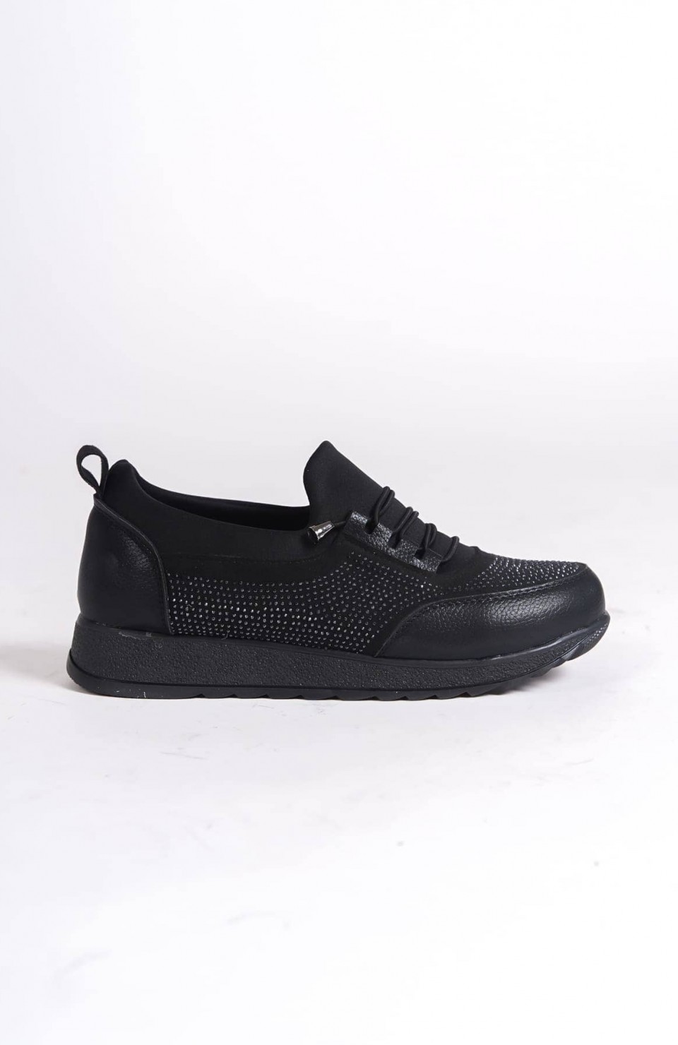 VIOLET Bağcıklı Lastikli Ortopedik Rahat Taban Taş Detaylı Klasik Kadın Babet Anne Ayakkabısı  CST - Siyah