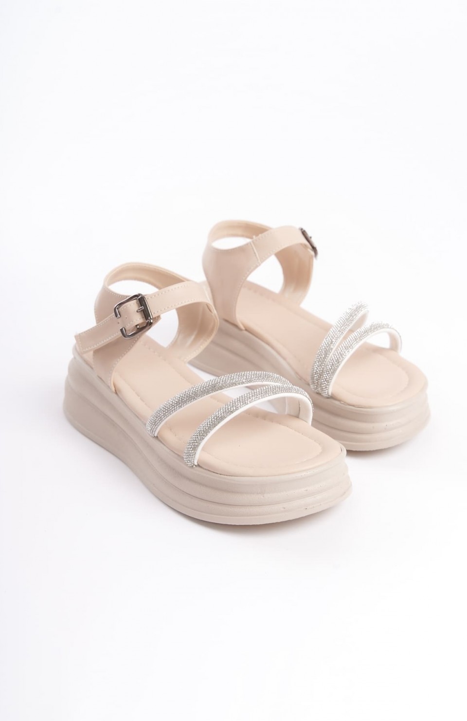 ZLOHE Kalın Tokalı Taşlı Şeritli Ortopedik Taban Kadın Sandalet  CKT - Krem