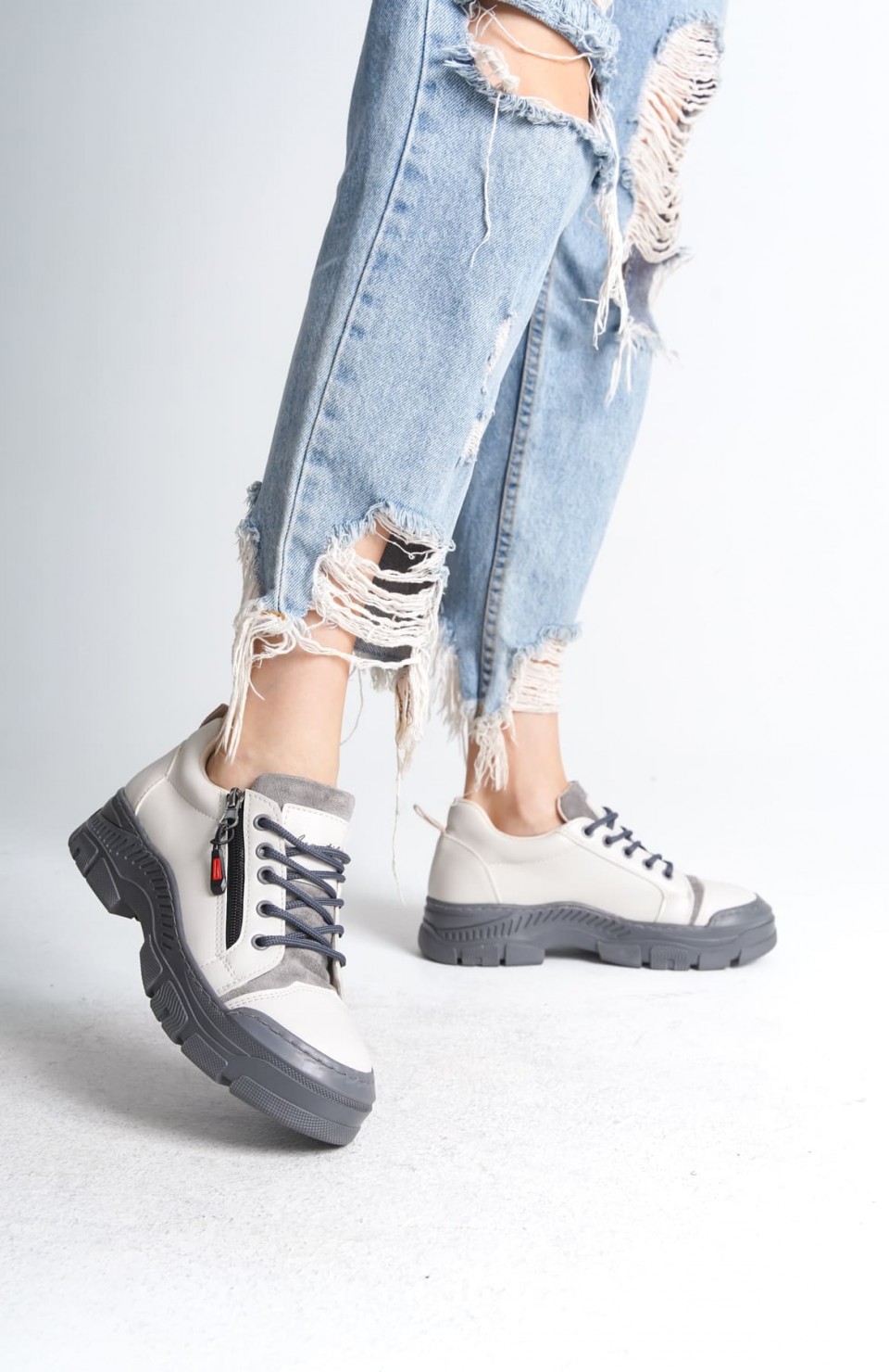 AGATHA Bağcıklı Fermuarlı Ortopedik Taban Kadın Sneaker Spor Ayakkabı CGT - Krem Somersan Giyim | Kadın, Erkek ve Çocuk Moda