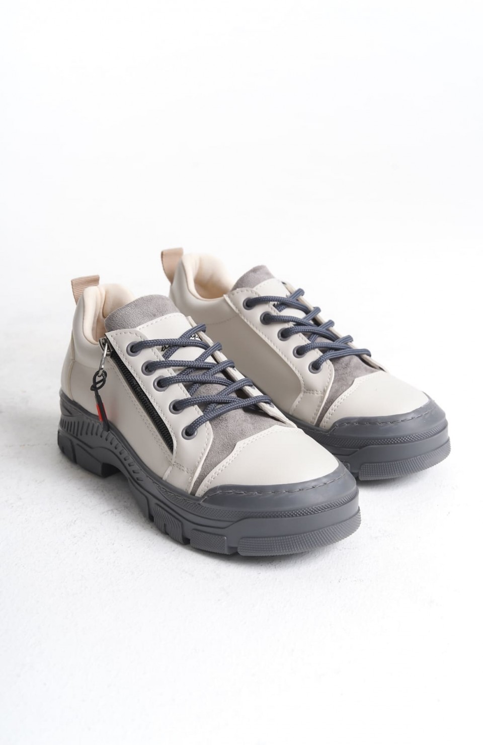 AGATHA Bağcıklı Fermuarlı Ortopedik Taban Kadın Sneaker Spor Ayakkabı CGT - Krem Somersan Giyim | Kadın, Erkek ve Çocuk Moda