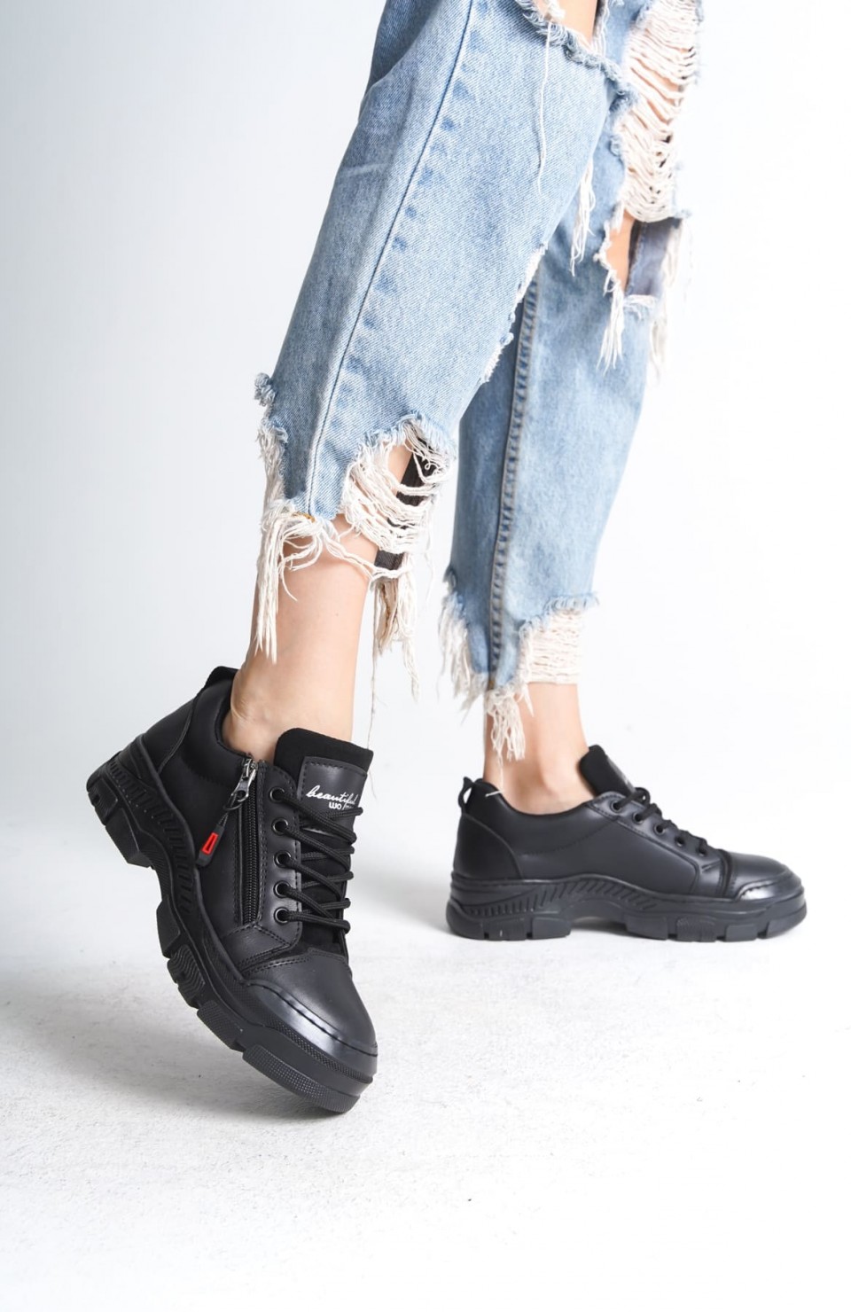 AGATHA Bağcıklı Fermuarlı Ortopedik Taban Kadın Sneaker Spor Ayakkabı CST - Siyah Somersan Giyim | Kadın, Erkek ve Çocuk Moda