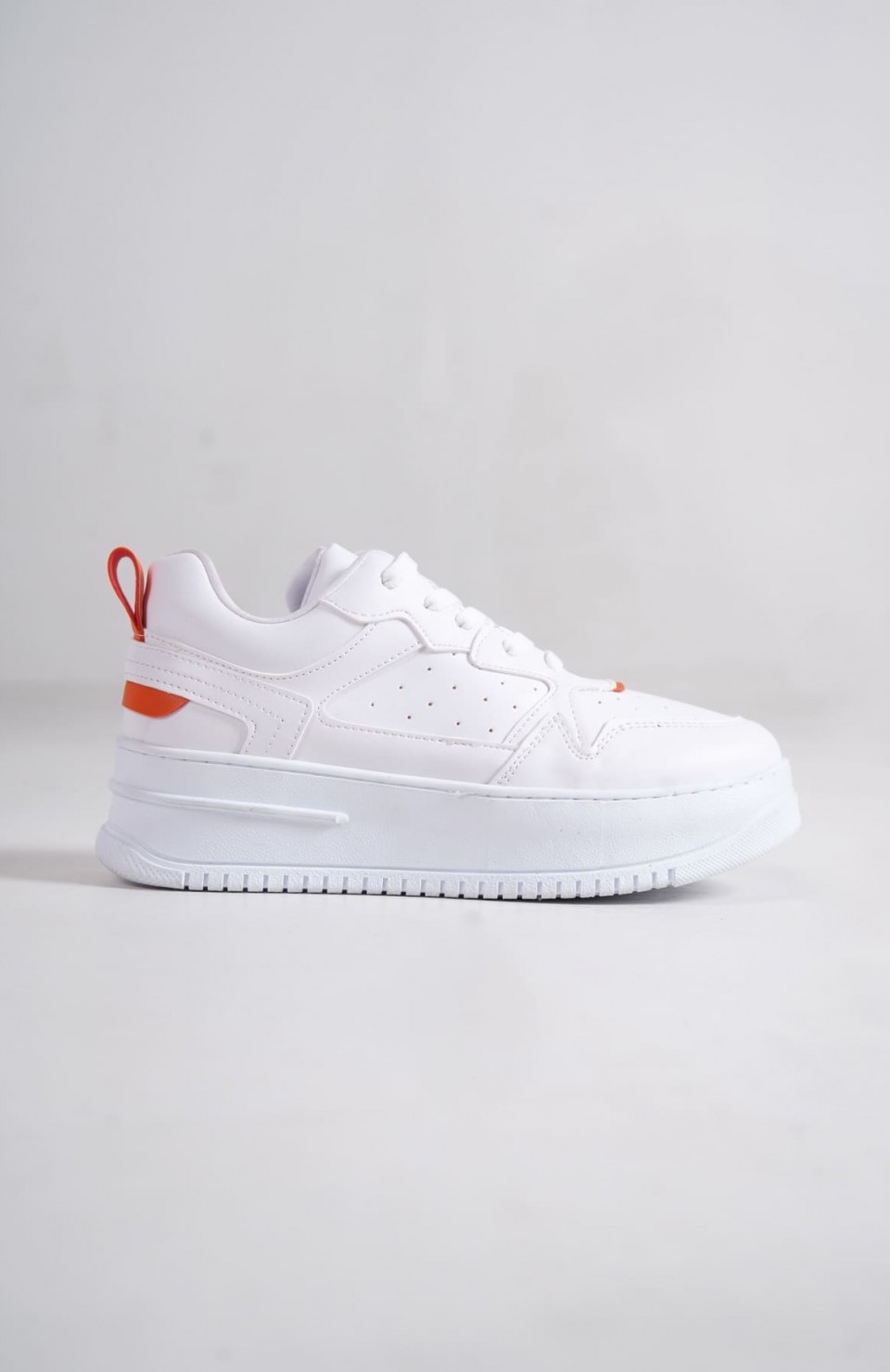 ALESSI Bağcıklı Ortopedik Taban Kadın Sneaker Spor Ayakkabı CBT - Beyaz/Turuncu Somersan Giyim | Kadın, Erkek ve Çocuk Moda