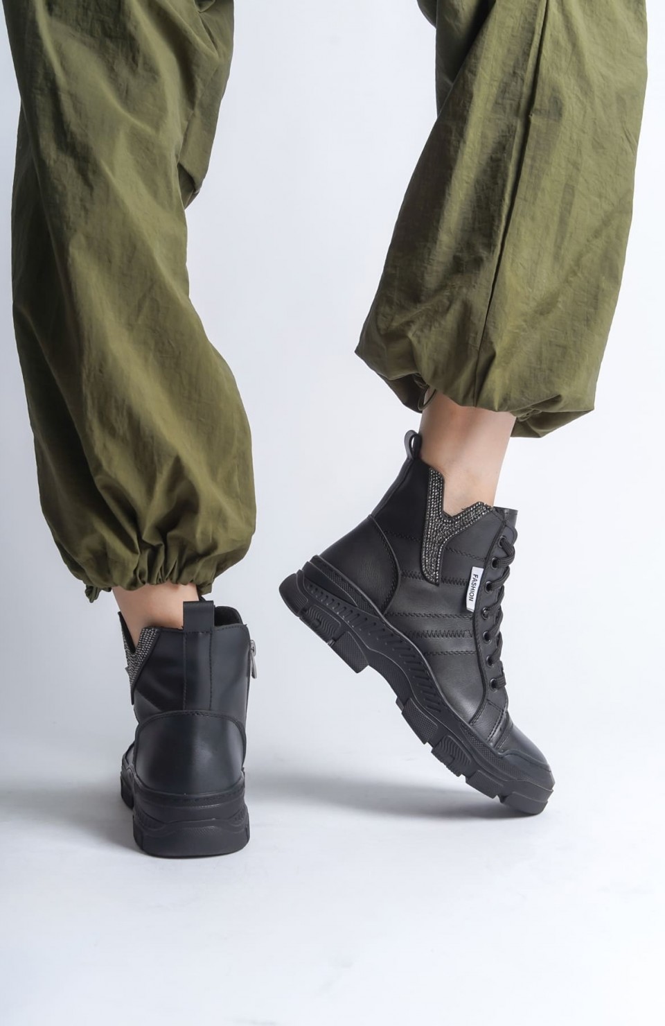 AMBER Bağcıklı Fermuarlı Ortopedik Taban Kadın Bot  CST - Siyah Somersan Giyim | Kadın, Erkek ve Çocuk Moda