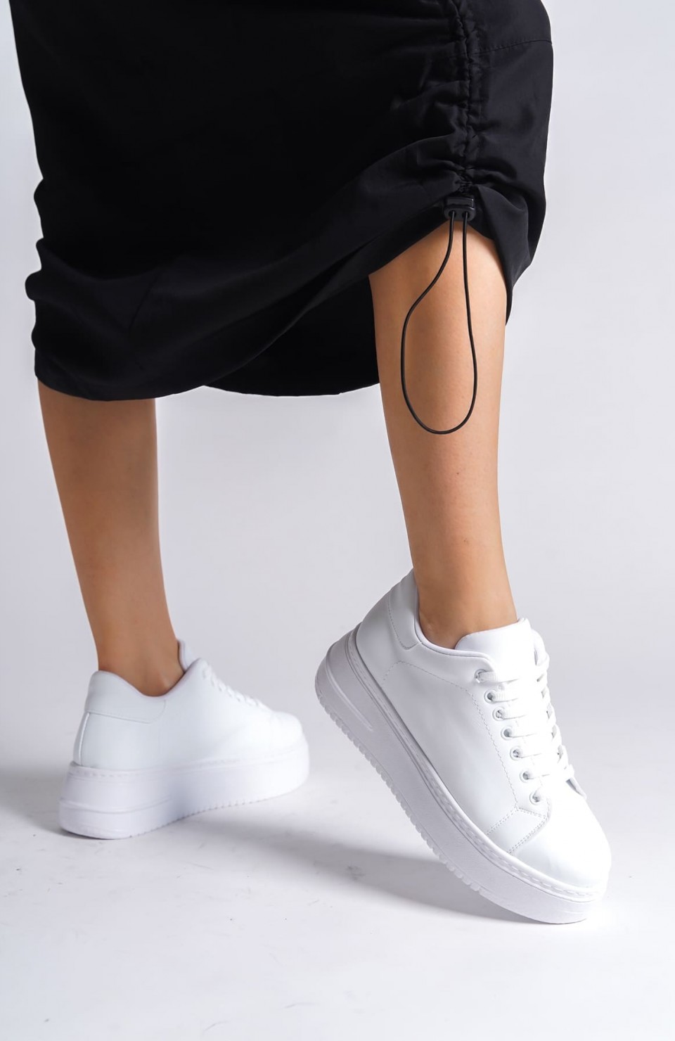 BIANA Bağcıklı Ortopedik Taban Kadın Sneaker Spor Ayakkabı  CBT - Beyaz Somersan Giyim | Kadın, Erkek ve Çocuk Moda