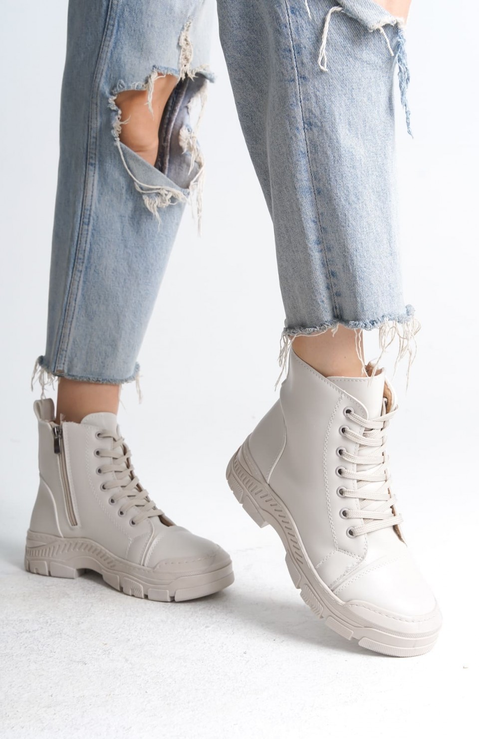 BLOOM Bağcıklı Fermuarlı Ortopedik Taban Kadın Bot  CKT - Krem Somersan Giyim | Kadın, Erkek ve Çocuk Moda