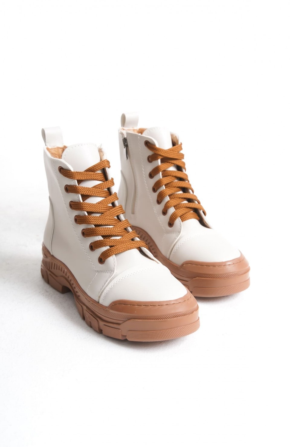 BLOOM Bağcıklı Fermuarlı Ortopedik Taban Kadın Bot  CTT - Krem Somersan Giyim | Kadın, Erkek ve Çocuk Moda