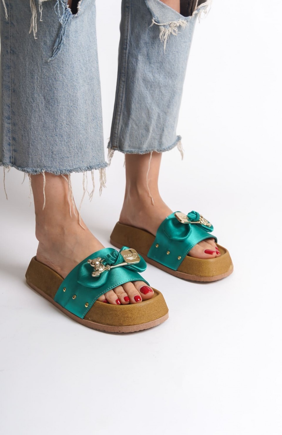 DILA Kalın ve Ortopedik Taban Ayıcıklı Saten Kadın Terlik  SKT - Yeşil Somersan Giyim | Kadın, Erkek ve Çocuk Moda