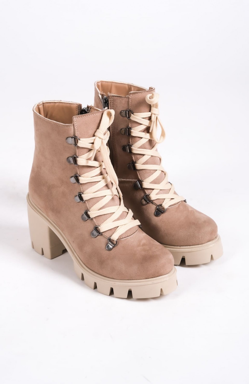 EMMA Bağcıklı Fermuarlı Ortopedik Taban Topuklu Süet Kadın Bot  STT - Ten Somersan Giyim | Kadın, Erkek ve Çocuk Moda