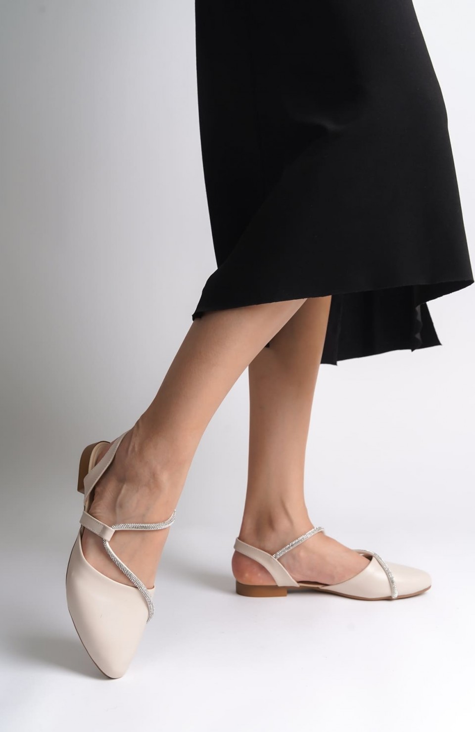 HANNAH Lastikli Ortopedik Rahat Taban Taş Detaylı Kadın Babet Ayakkabı  CKT - Krem Somersan Giyim | Kadın, Erkek ve Çocuk Moda