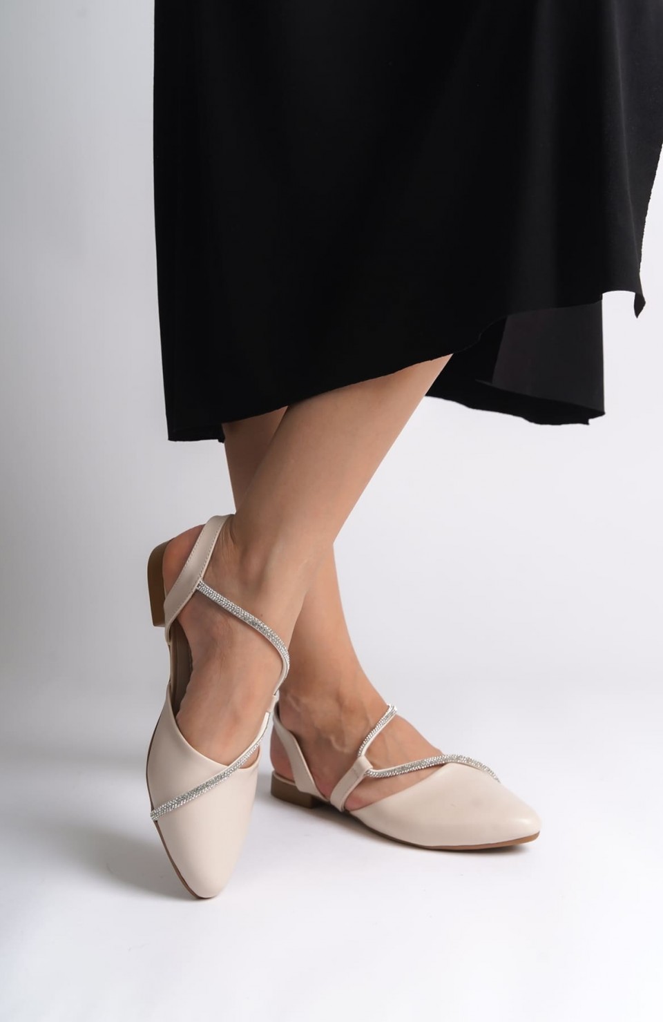 HANNAH Lastikli Ortopedik Rahat Taban Taş Detaylı Kadın Babet Ayakkabı  CKT - Krem Somersan Giyim | Kadın, Erkek ve Çocuk Moda