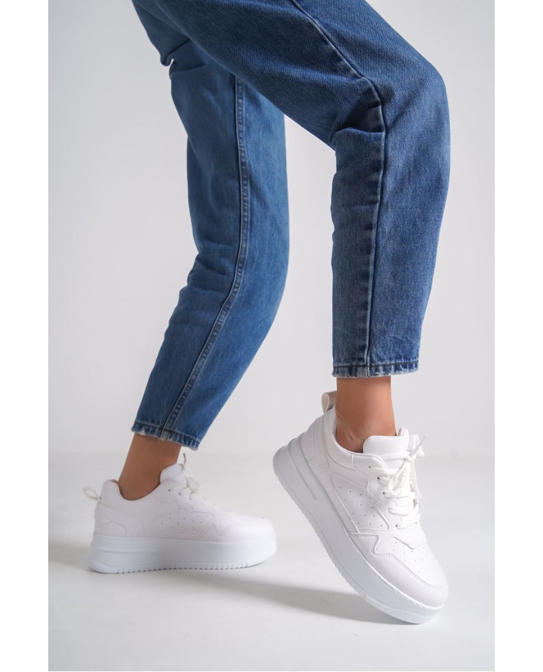 ALESSI Bağcıklı Ortopedik Taban Kadın Sneaker Spor Ayakkabı CBT - Beyaz Somersan Giyim | Kadın, Erkek ve Çocuk Moda