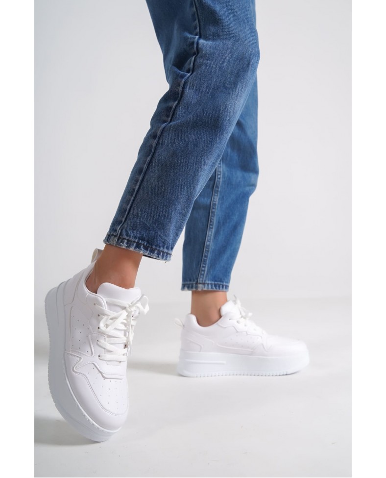 ALESSI Bağcıklı Ortopedik Taban Kadın Sneaker Spor Ayakkabı CBT - Beyaz Somersan Giyim | Kadın, Erkek ve Çocuk Moda