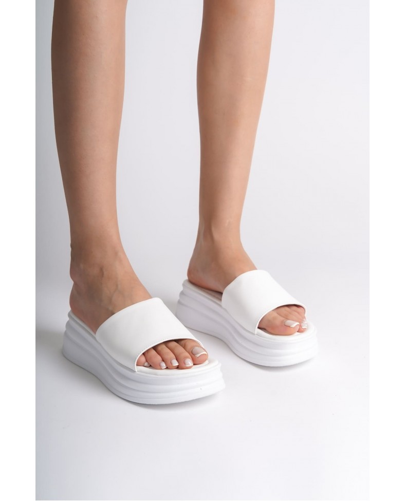 ALICE Düz Topuklu Kalın ve Ortopedik Taban Kadın Terlik CBT - Beyaz Somersan Giyim | Kadın, Erkek ve Çocuk Moda