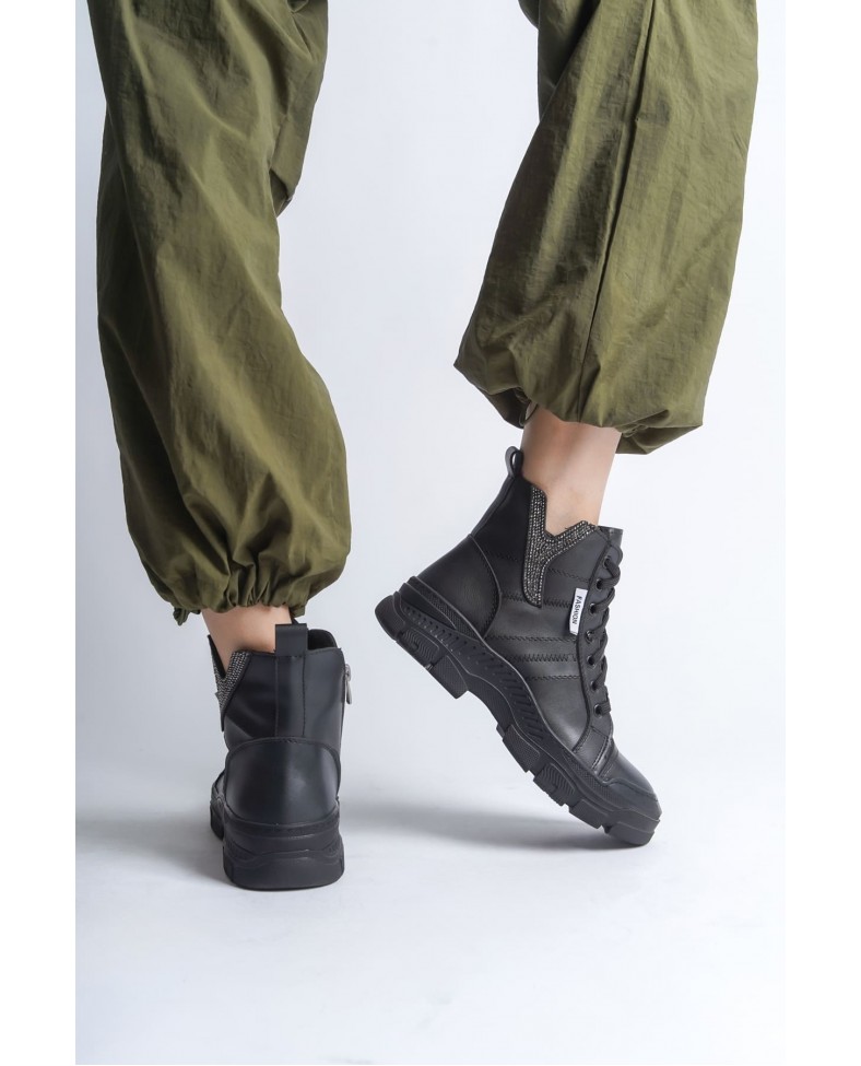 AMBER Bağcıklı Fermuarlı Ortopedik Taban Kadın Bot  CST - Siyah Somersan Giyim | Kadın, Erkek ve Çocuk Moda