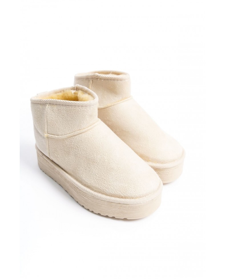 AMELIA Bağcıksız Düz ve Kalın Taban İçi Kürklü Kısa Süet Kadın Bot  SKT - Krem